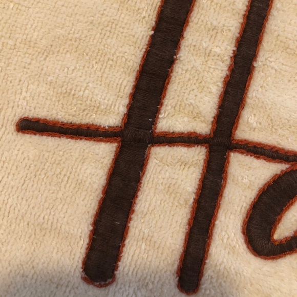 Oversized Jumbo Harrod’s of London Bath Sheet - Picture 4 of 7